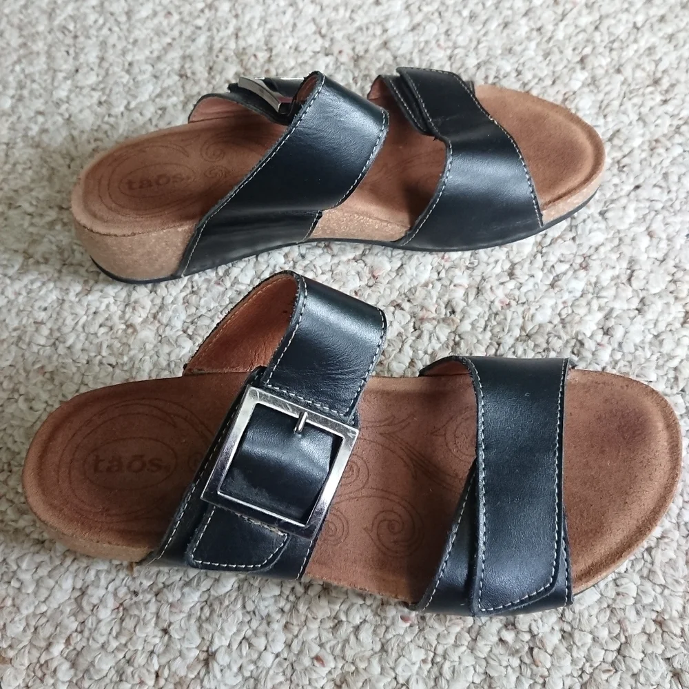 Taos My Dear Black Slide Sandals with Buckle size 6.5